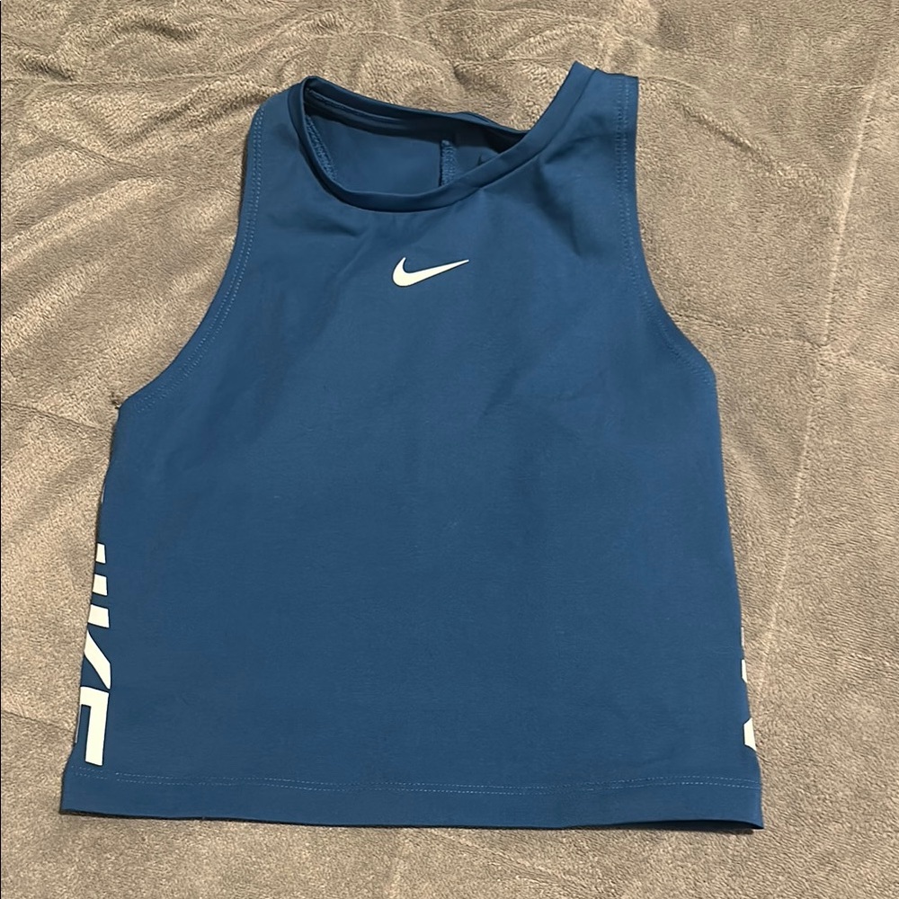 Nike Pro tank top